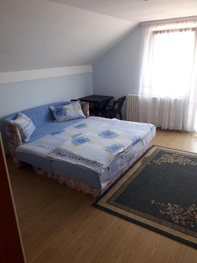 Prenociste Vitas Bed & Breakfast Miljevina Екстериор снимка