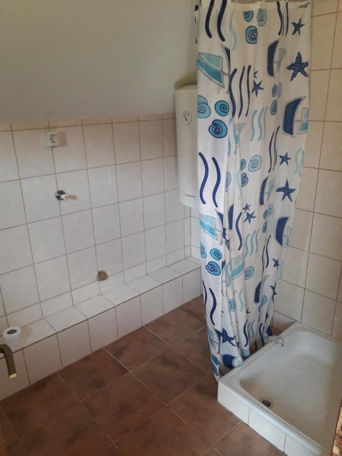 Prenociste Vitas Bed & Breakfast Miljevina Екстериор снимка